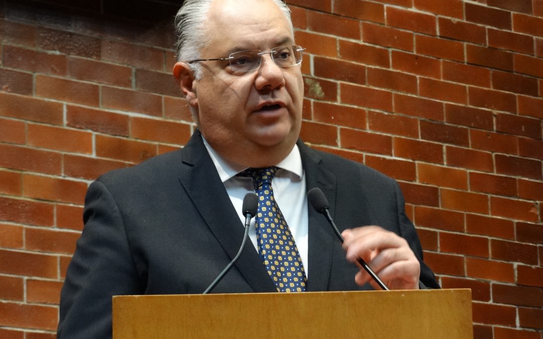 Toma de posesión del doctor Germán Fajardo Dolci como director de la Facultad de Medicina